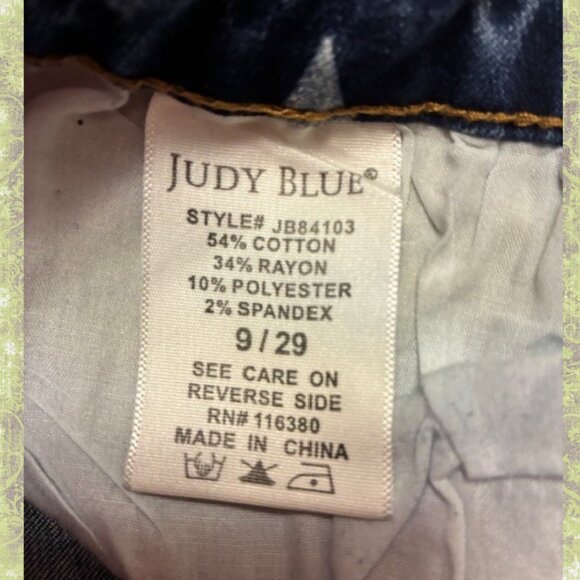 Judy Blue Women's Star Bellbottoms Wide Leg Jeans Size 29 - Picture 3 of 11